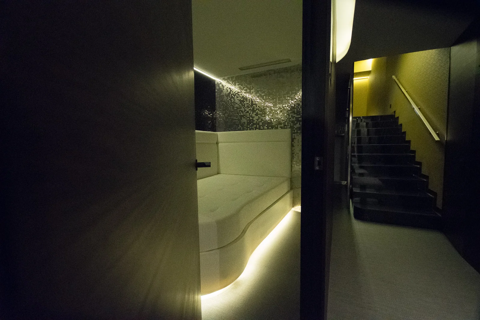 Tentación suite as seen from the door, the first room in the venue